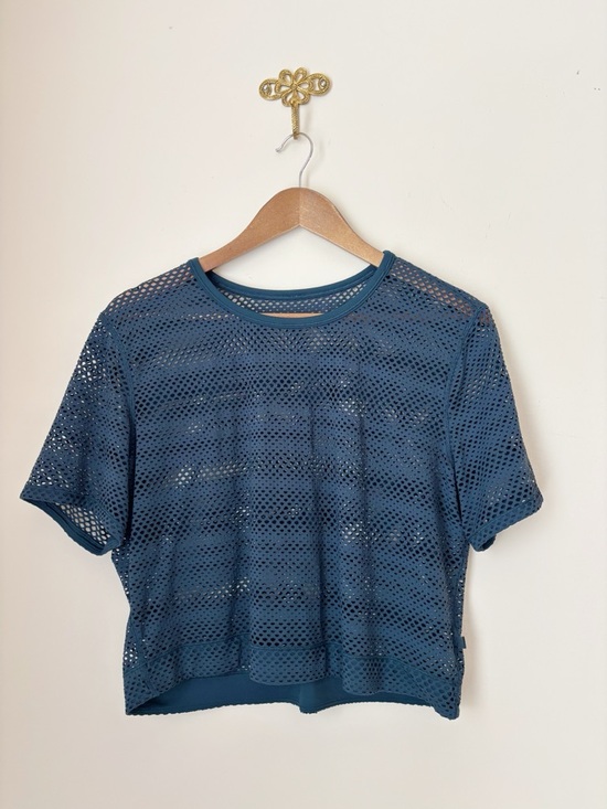 lululemon athletica Tops - Lululemon Sweat Your Heart Out Short Sleeve Mesh Top Sz 10 Submarine